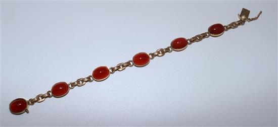 9ct and chalcedony bracelet